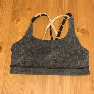 SOLD 8/26 Lululemon Sports Bra - Size 8